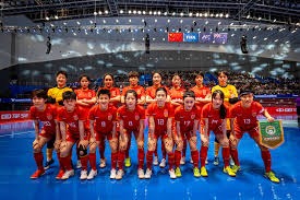 Shams：雄鹿愿与字母哥探讨留队或交易可能性，尼克斯不再是首选下家